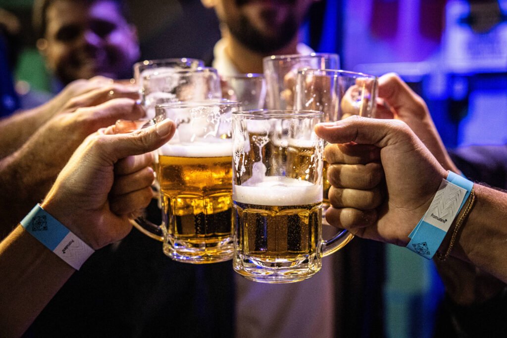 anvisa-busca-laboratorios-com-capacidade-de-detectar-metanol-em-amostras-de-sangue