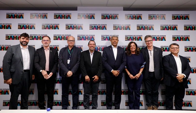 Jerônimo anuncia mudanças de comando em cinco órgãos estaduais