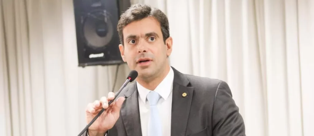 Jerônimo prometeu quase R$700 milhões para Vitória da Conquista, Jequié e Teixeira, diz deputado