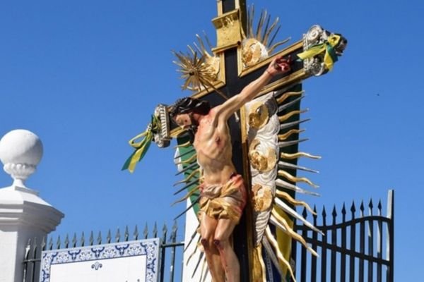 ato que faz menção à chegada da imagem do Senhor do Bonfim ao Brasil ocorre nesta sexta -