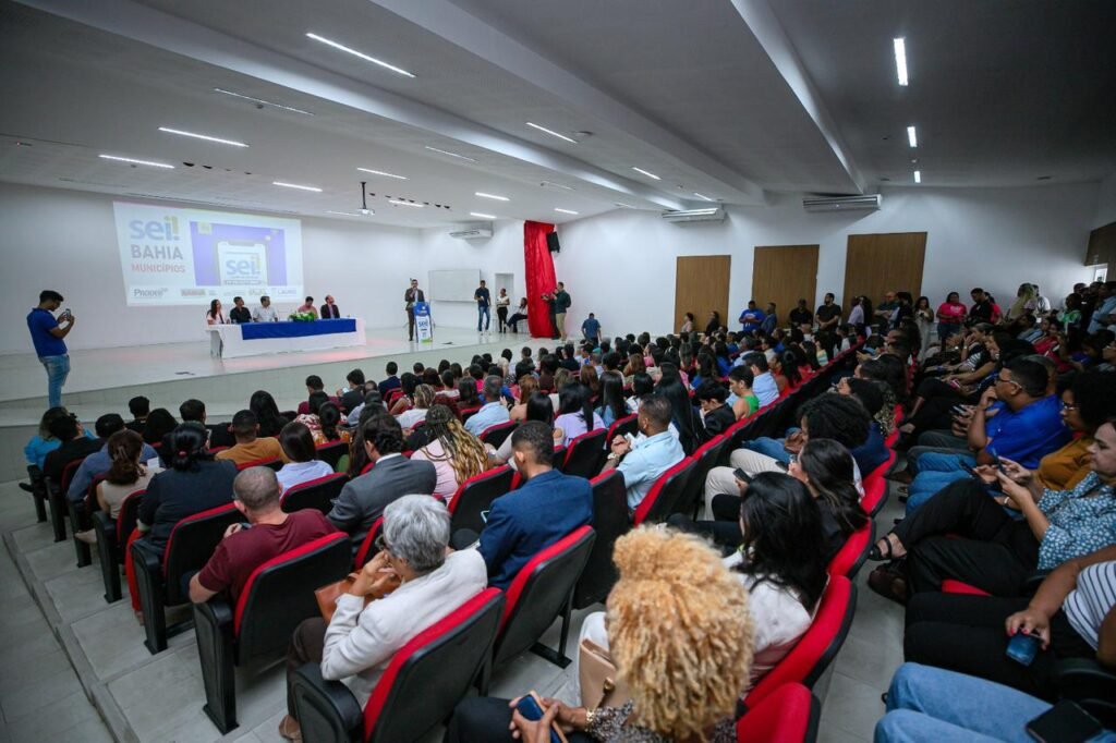 Lauro de Freitas lança SEI e dá passo rumo à modernização da gestão pública -