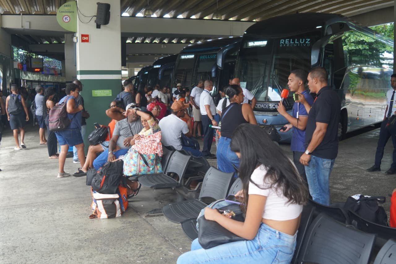 Capital baiana surpreende com movimentação de saída da cidade na véspera do Natal; confira