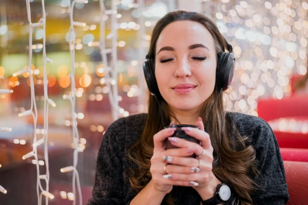 Confira lista de canções mais tocadas no final de ano