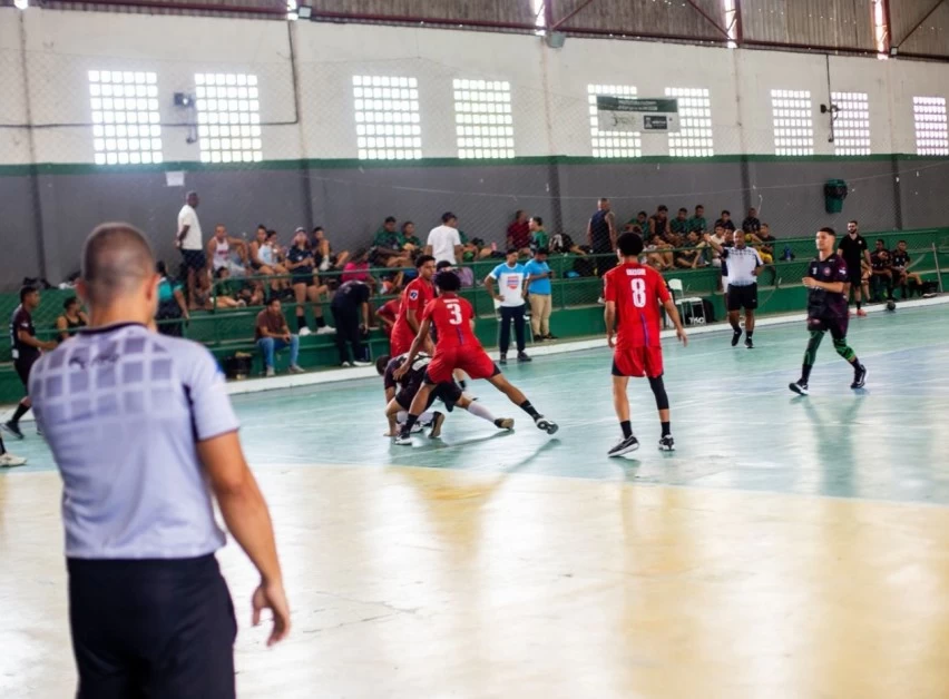 Copa Simões Filho de Handebol reúne atletas e reforça incentivo ao esporte