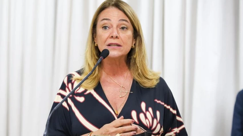 Fabíola Mansur promove na ALBA oficina "Projeto de Vida"