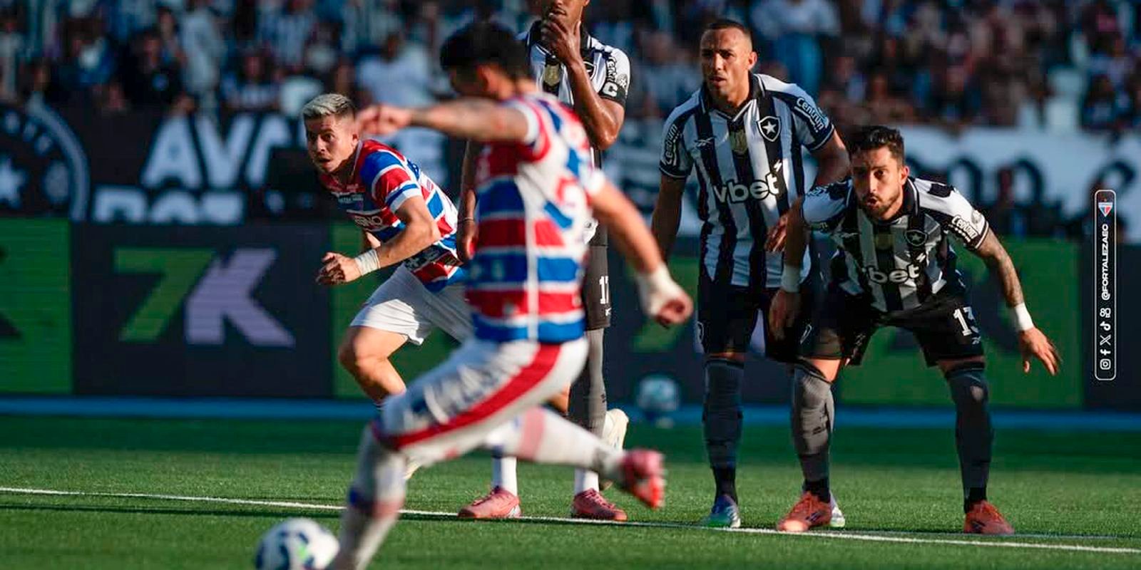 Fortaleza e Ceará são rebaixados na última rodada do Brasileirão 2025