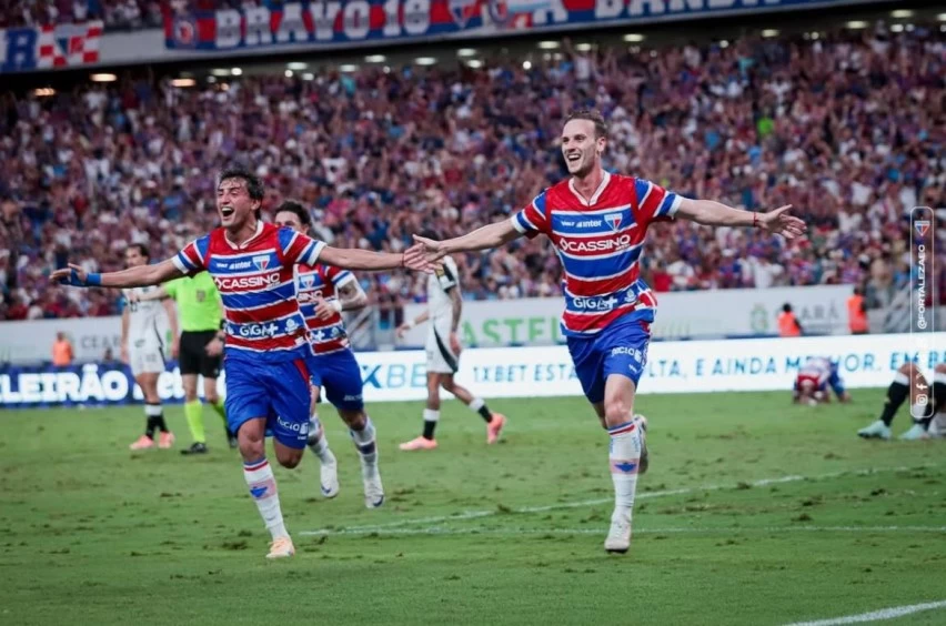 Fortaleza vence Atlético-MG e embola briga contra rebaixamento