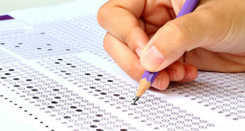 Concursos públicos na Bahia abrem mais de mil vagas com salários de até R$ 14 mil