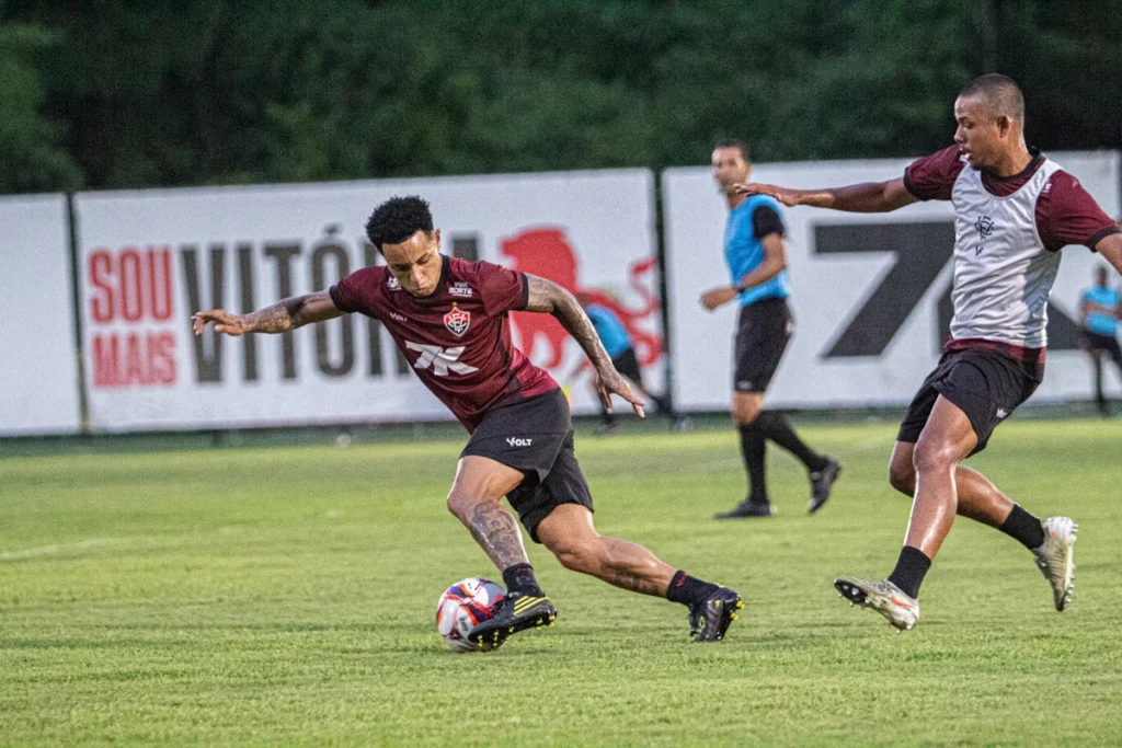 LEÃO REFORÇADO! Vitória pode ter estreia de titulares contra a Juazeirense; entenda