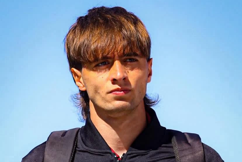 Román Gómez praticamente “se anuncia” como novo reforço do Bahia