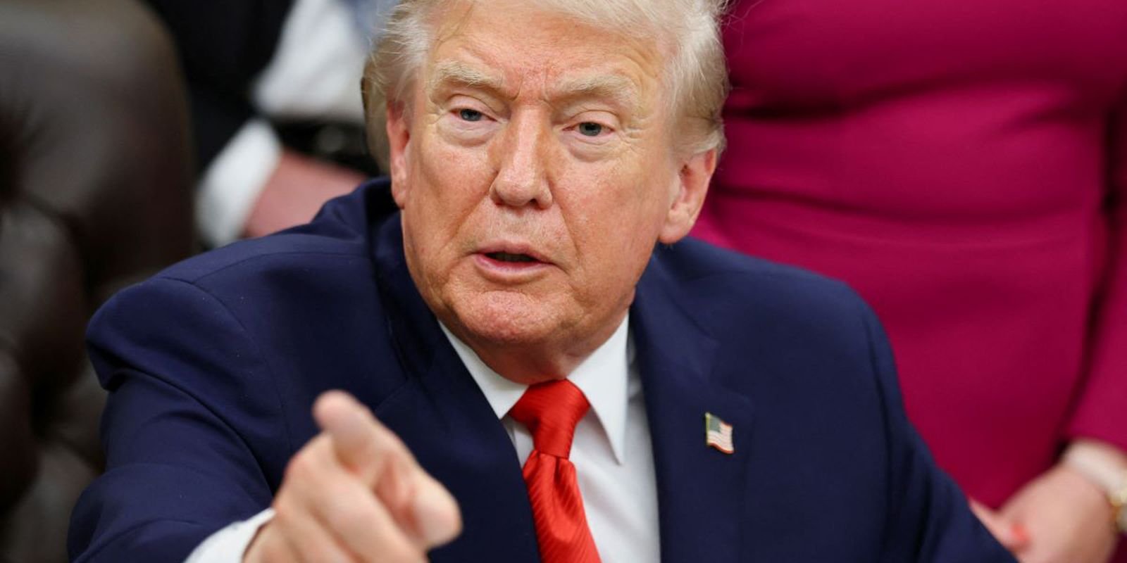 Trump diz que Estados Unidos “estão prontos para ajudar o Irã”