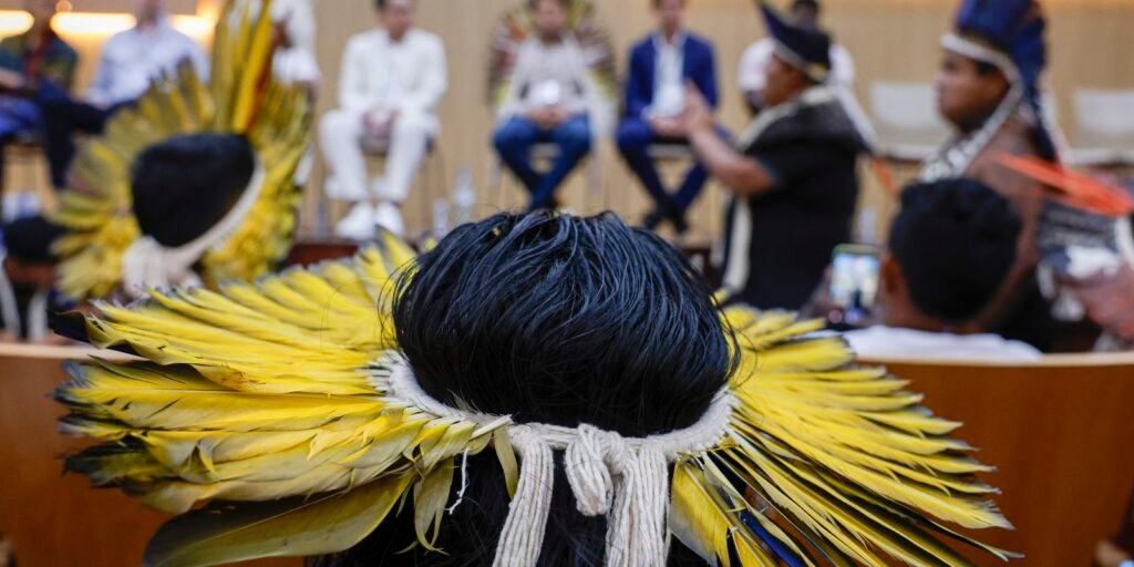 Vestibular da USP vai cobrar obras indígenas e quadrinhos