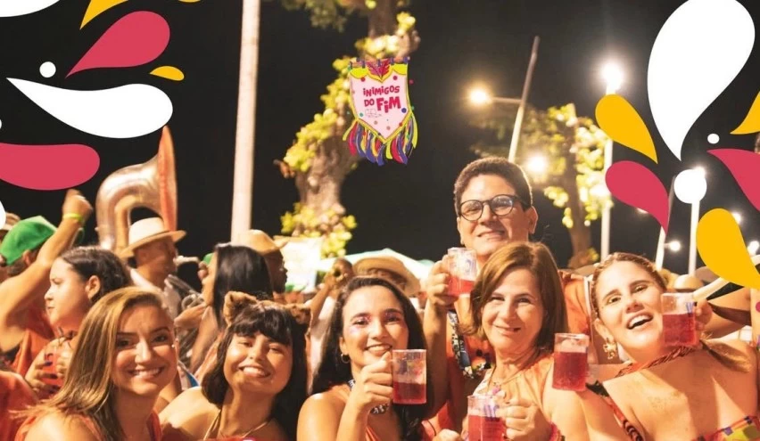 Bloco Inimigos do Fim esquenta o pré-Carnaval no Dia de Habeas Copos em Salvador