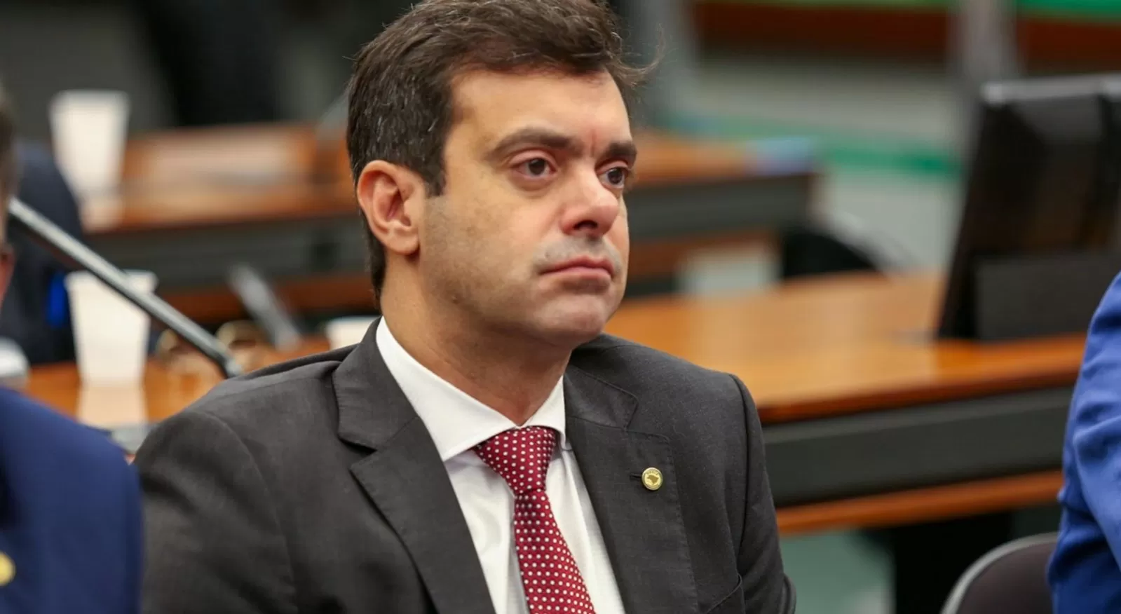 “É uma agressão à imprensa e um ataque à democracia”, diz Tiago Correia ao repudiar confusão com assessoria do governador