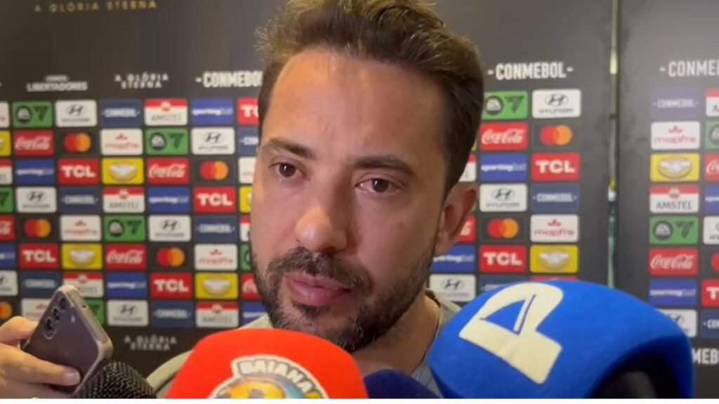 Everton Ribeiro admite erro em pênalti e dispara após queda do Bahia: “Merecemos as críticas”