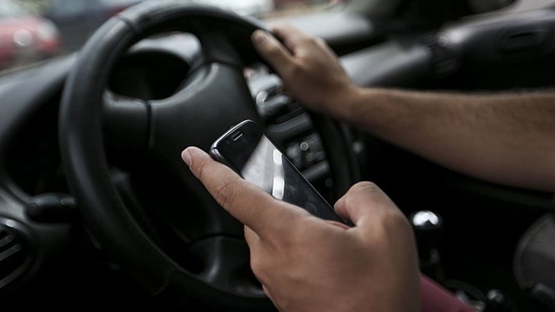 Foliões denunciam preços abusivos de transportes altenativos durante Carnaval de Salvador