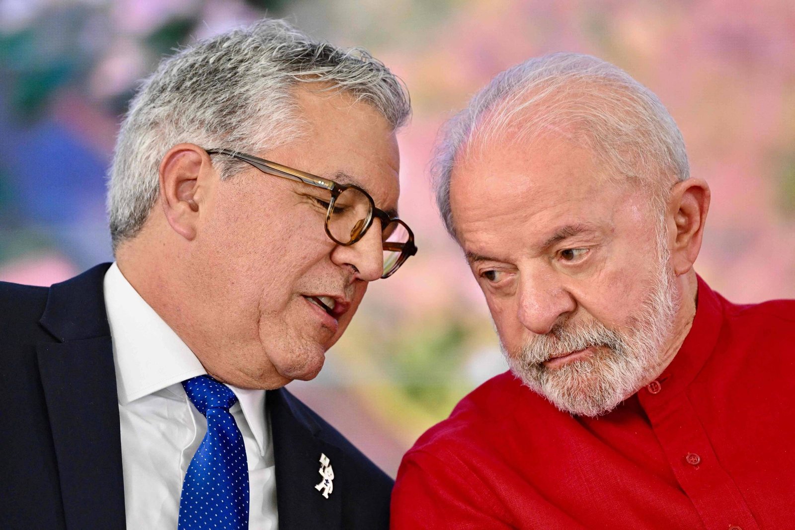 governo-lula-busca-na-india-diminuir-deficit-de-insumos-farmaceuticos-e-tecnologia