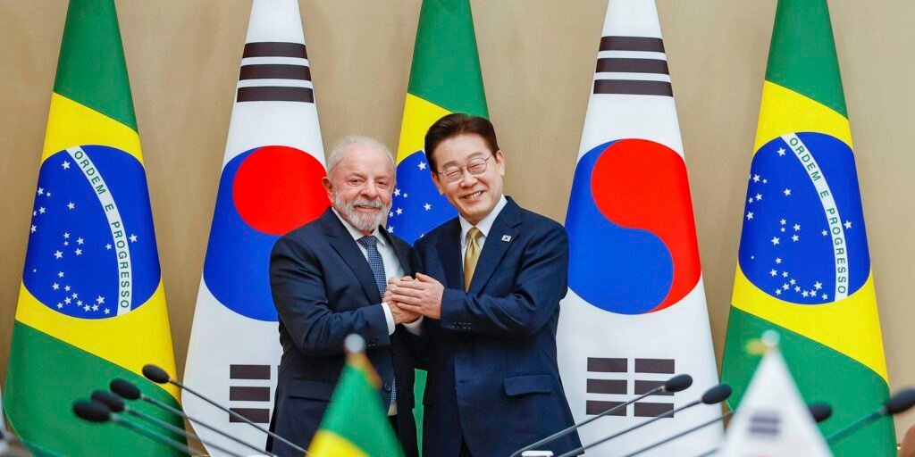 Lula diz que vale "qualquer sacrifício" para prender magnatas do crime