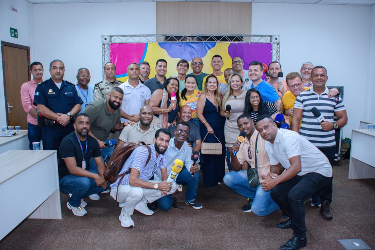 Em coletiva, prefeita Débora garante sucesso da 1ª edição da Mica Lauro -