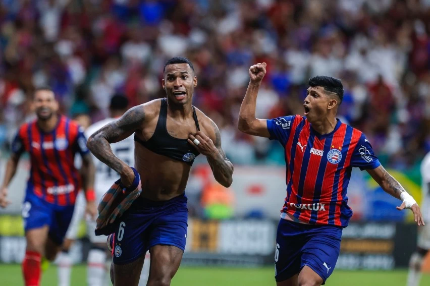 O NEGÃO BROCOU! Bahia ganha de virada do Vitória com gols de Jean e conquista 52º estadual