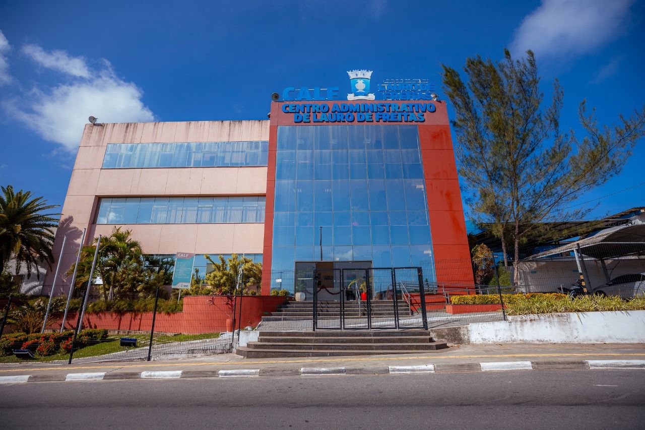 Prefeitura de Lauro de Freitas abre processo seletivo para coordenador do Polo da Universidade Aberta do Brasil -
