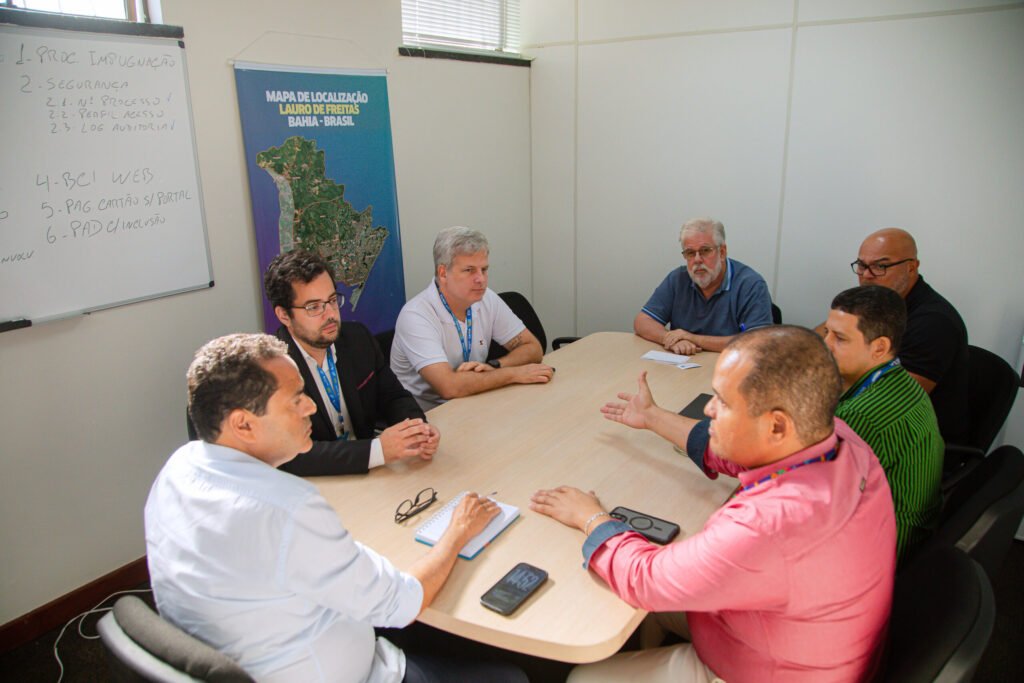 Prefeitura discute linhas de crédito para obras estruturantes com a Caixa Econômica Federal -
