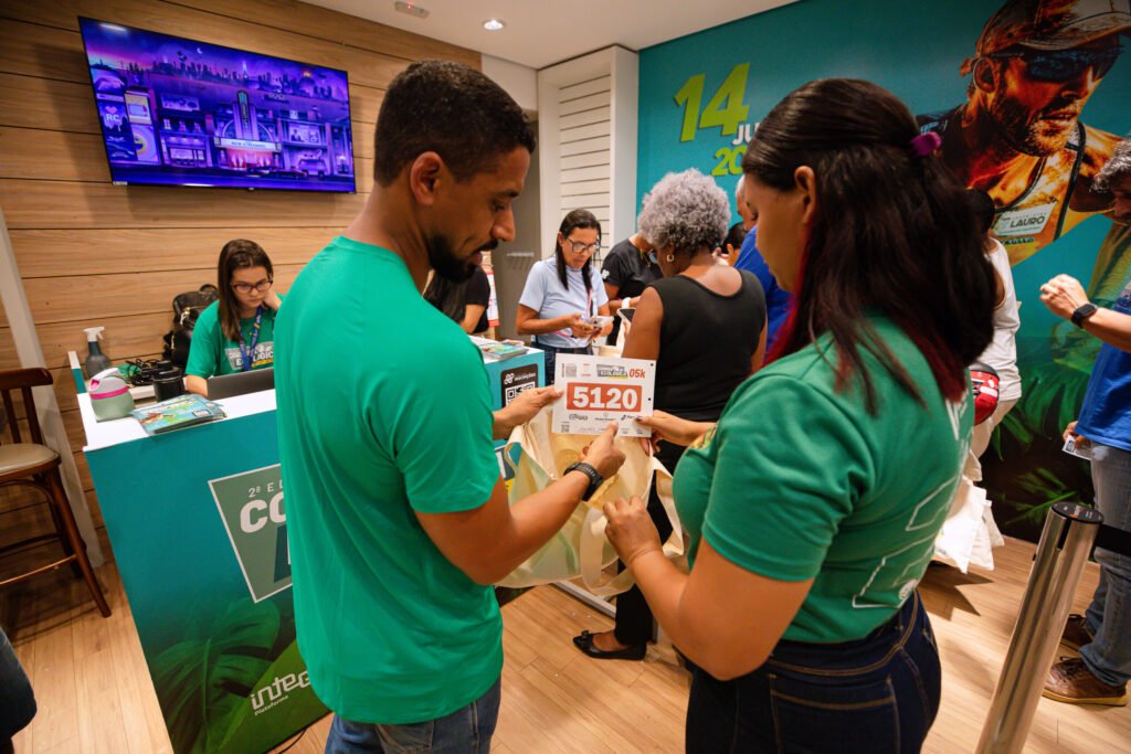 Loja oficial da 2ª Corrida Ecológica inicia entrega dos kits no Parque Shopping Bahia -