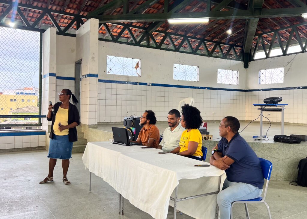 Audiência pública debate investimentos na educação de Lauro de Freitas -
