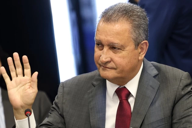 Auditoria aponta “erros grosseiros” e pede reprovação das contas de Rui Costa