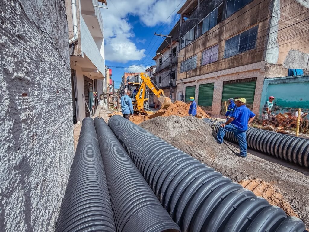 Drenagem em Itinga alcança 80% de execução e reforça melhorias na infraestrutura -