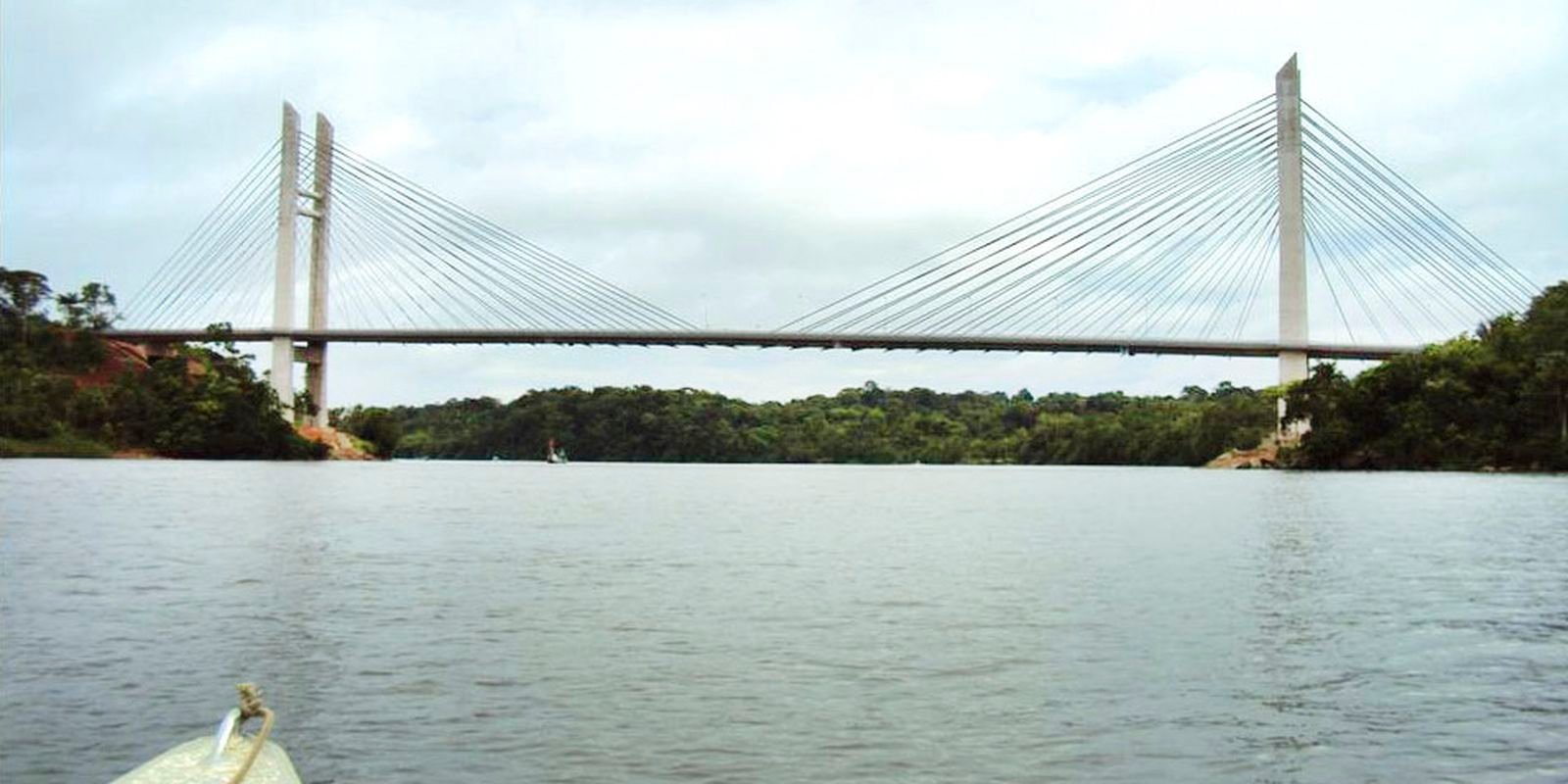 França suspende exigência de visto para brasileiros na Guiana Francesa