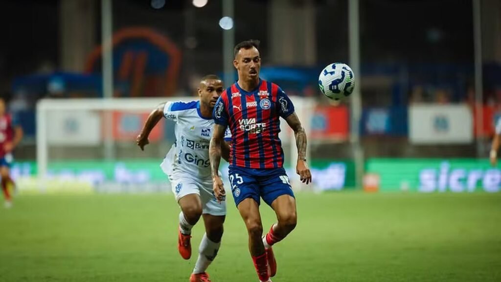 Reviravolta! Cotado no Internacional, lateral do Bahia acerta com outro clube da Série A