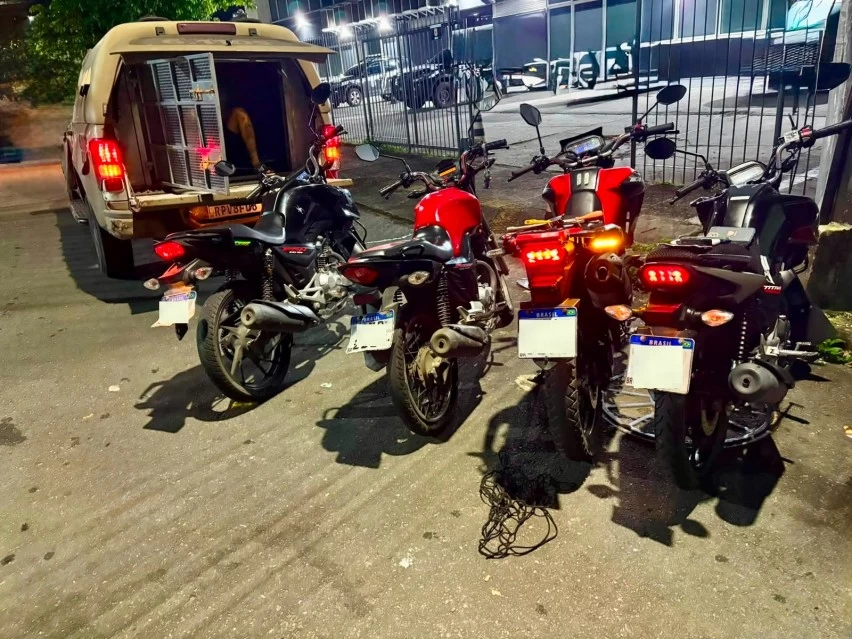 SUA MOTO FOI ROUBADA? Troca de tiros no Acesso Norte e veículos recuperados após PM ser roubado