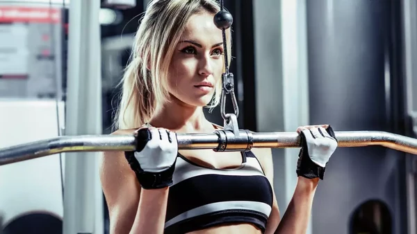 Ficou semanas sem treinar? Veja 5 dicas para voltar à academia sem exagerar