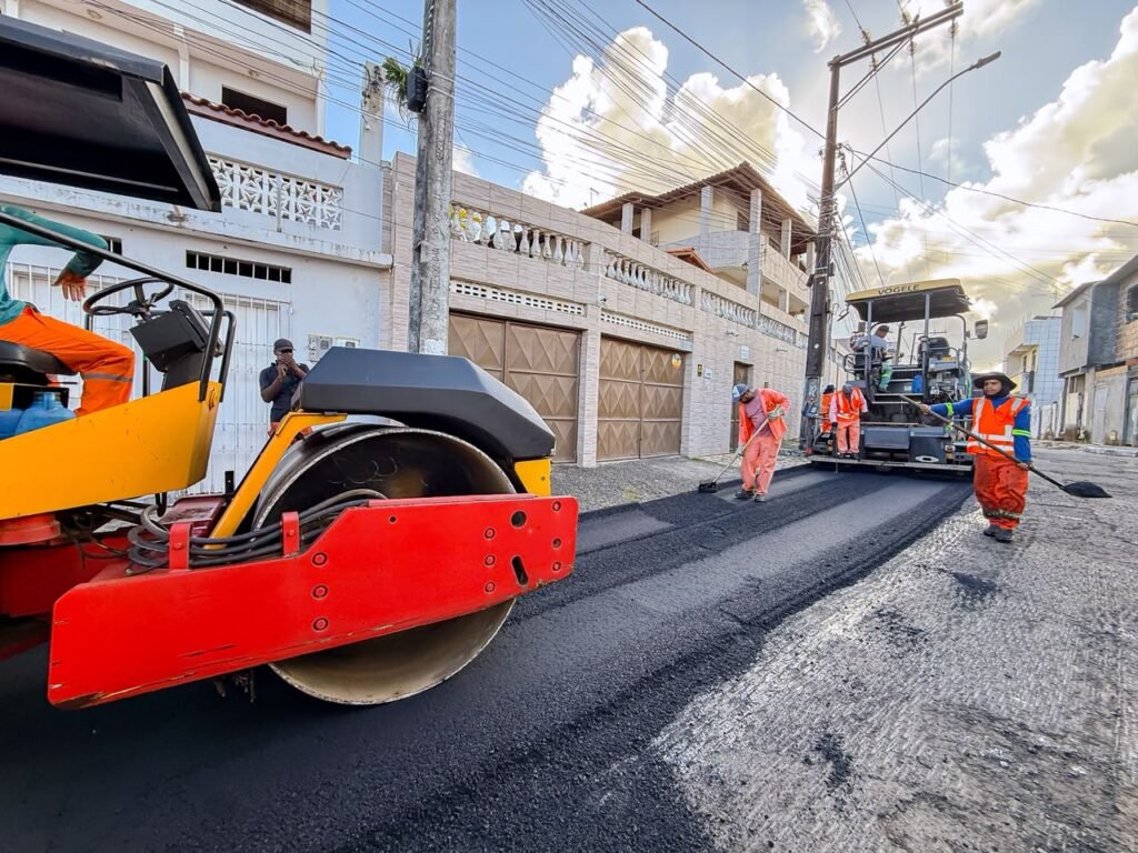Programa Pavimenta Lauro realiza requalificação no Loteamento Santa Bárbara, em Itinga -
