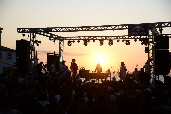 Festival da Primavera terá show gratuito do Jammil na Ponta de Humaitá no domingo (6)
