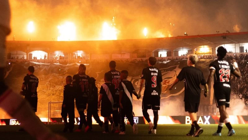 Vasco faz “pacto” para não priorizar competição antes de decisão contra o Vitória