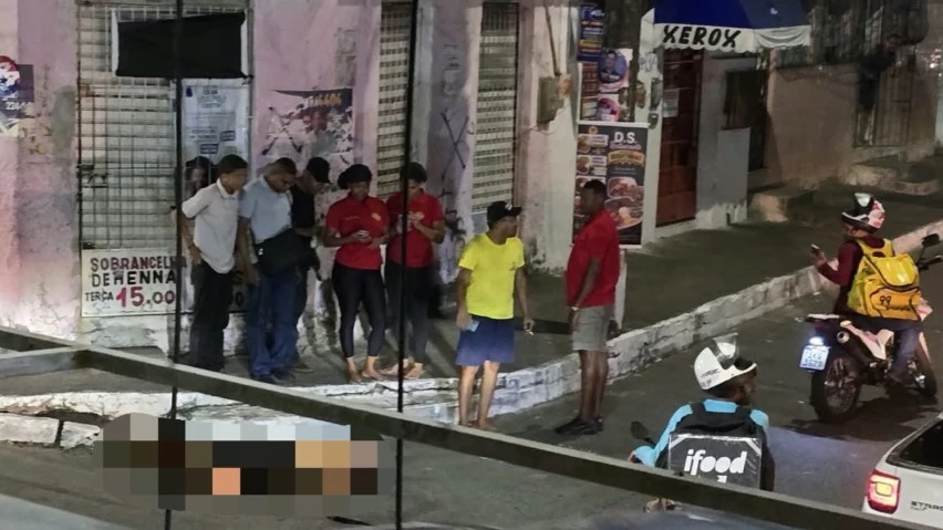 Homem morto a tiros enquanto fazia caminhada na Liberdade
