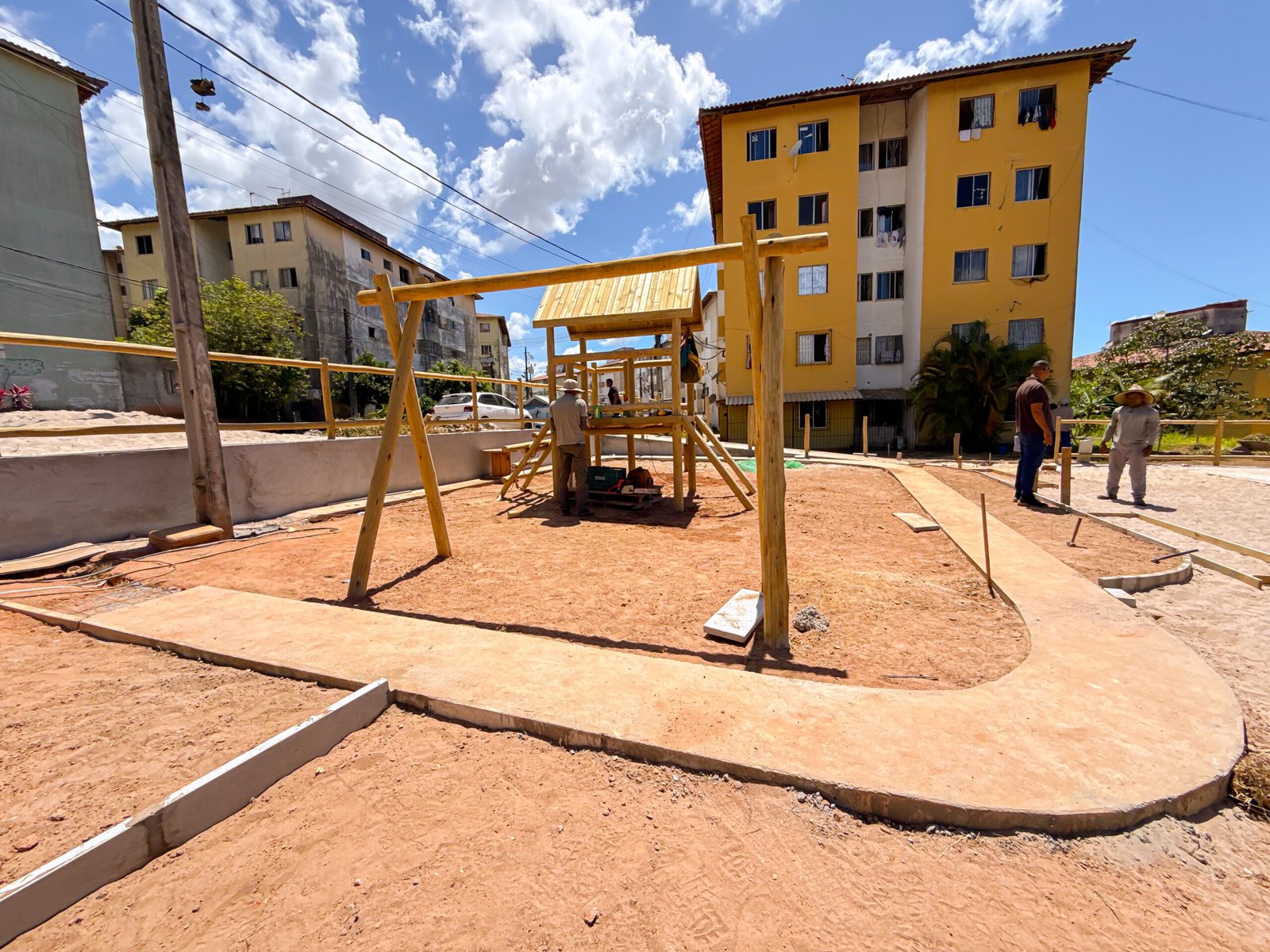 Praça do Lindu tem 40% das obras de requalificação concluídas -